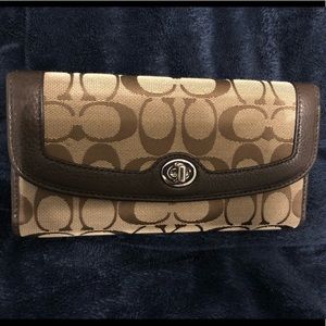 Coach Checkbook Wallet